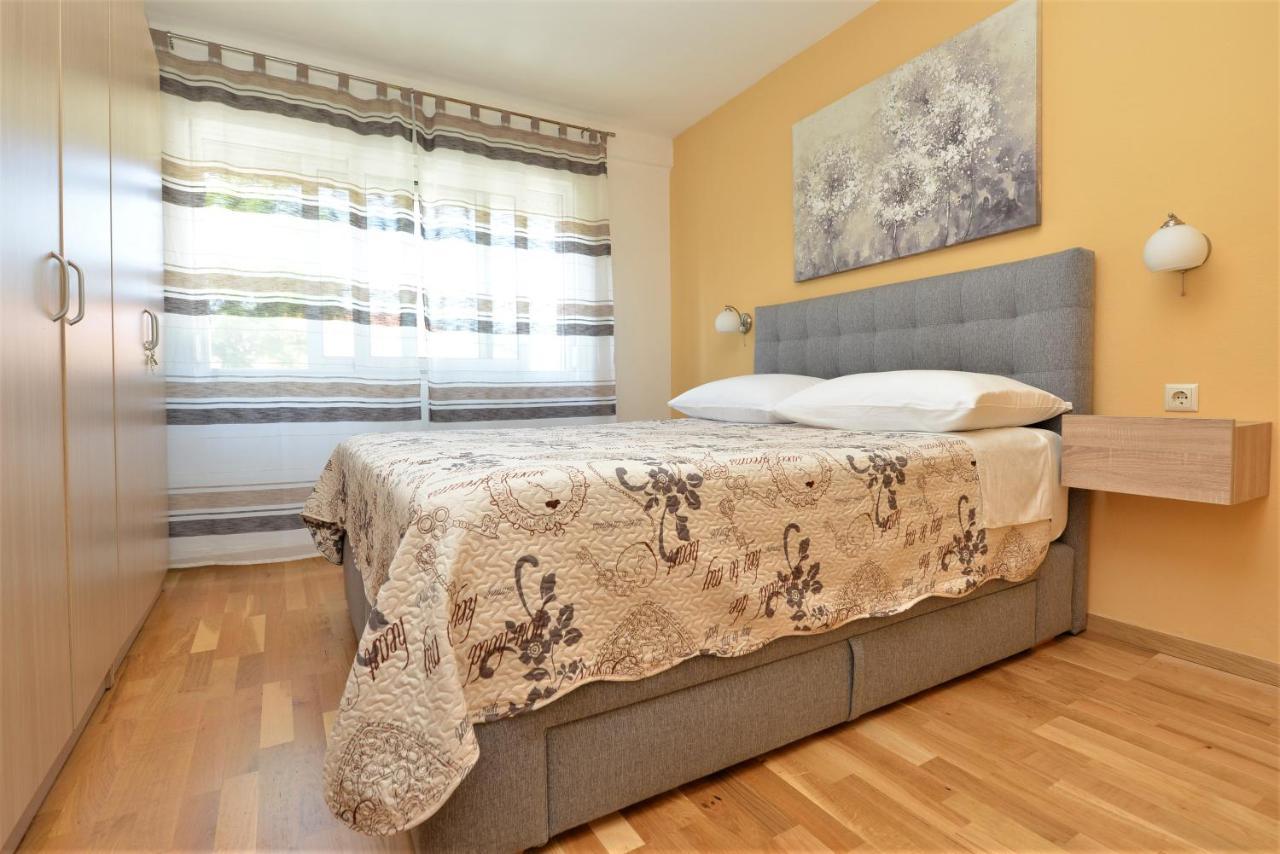 Apartment Sanja Kolovare Beach Zadar Exterior foto